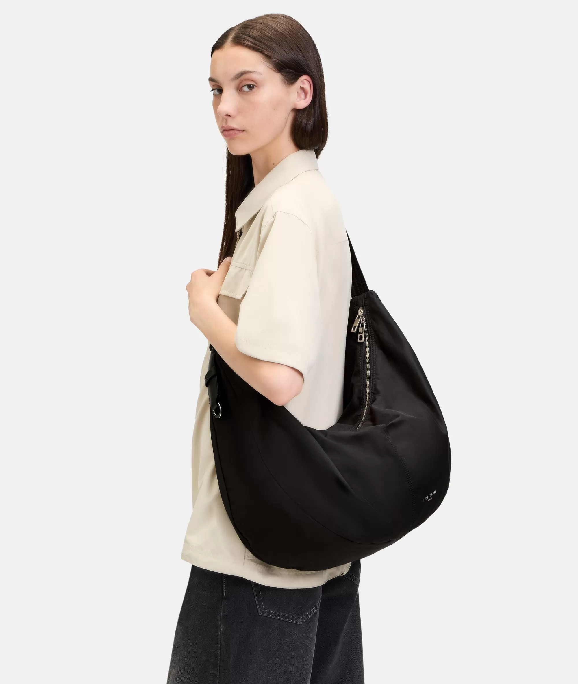 LIEBESKIND BERLIN  Schultertaschen<Moon Hobo L schwarz